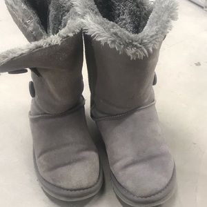 UGGS BOOT